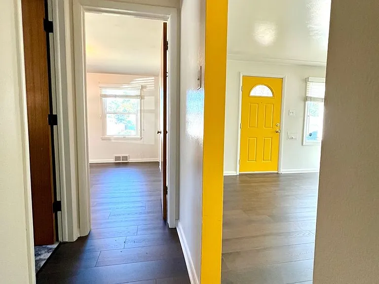 2449 Otis St — Photo 58