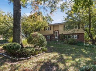 72 Old Middletown Rd, New City, NY 10956