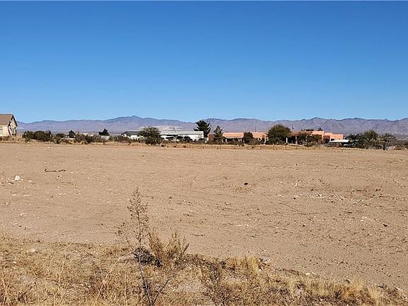3rd image of Dugas Rd