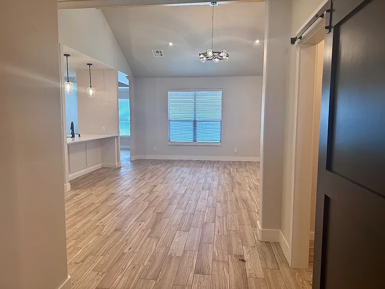1308 Lemon Ranch Rd — Photo 3