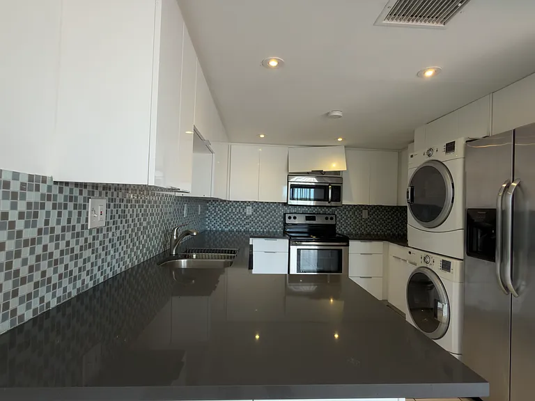 341 NW 109th Ave #10C — Photo 15