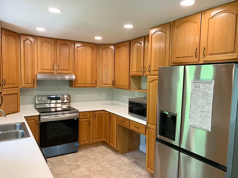 312 Northwood Dr — Photo 4
