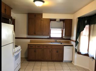 571 Andrews Ave, Saint Louis, MO