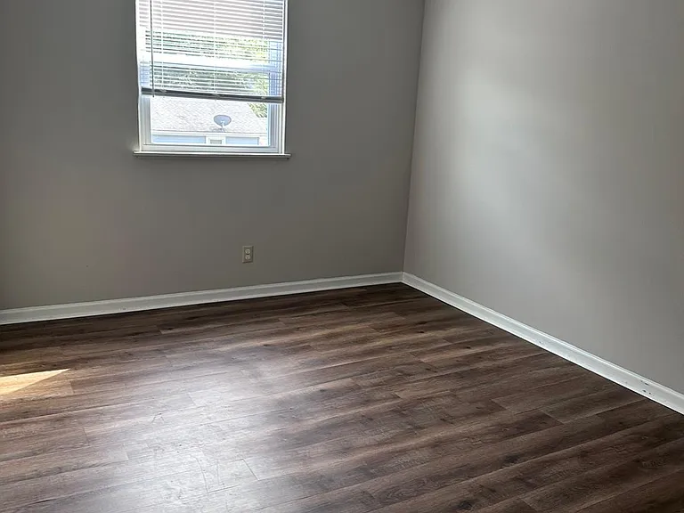 5725 Leavenworth Rd #18 — Photo 7