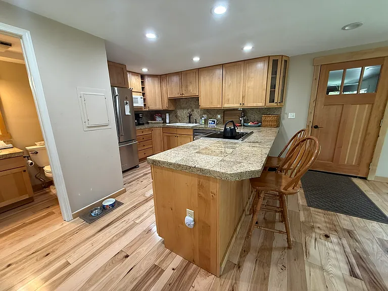 1250 Mesa Dr — Photo 7