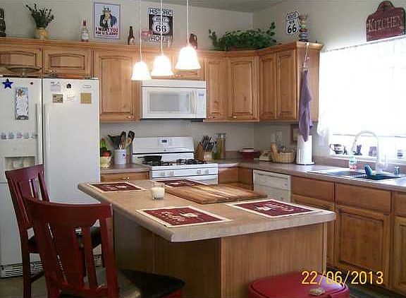 3rd image of 3023 Myriam Dr