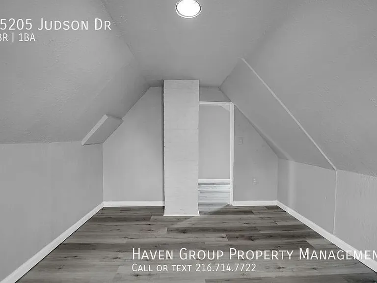 15205 Judson Dr — Photo 17
