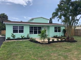 315 6th St, Lake Park, FL 33403