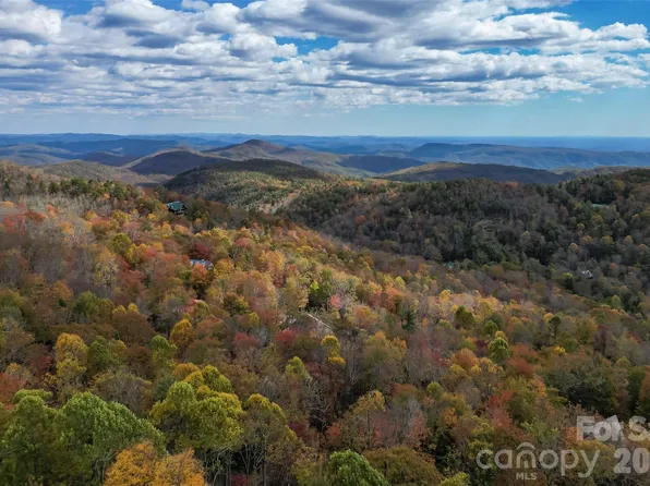 6268 Hemlock Rd, Newland, NC 28657