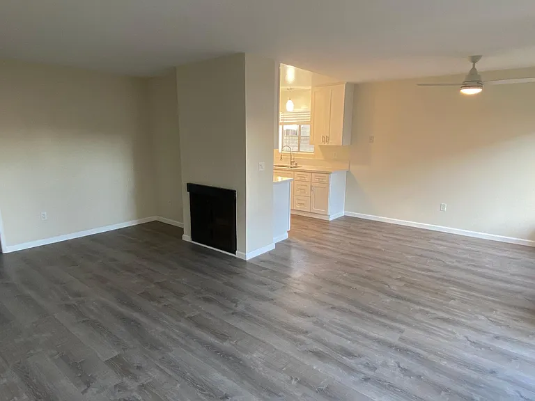 16702 Sims Ln #B — Photo 5