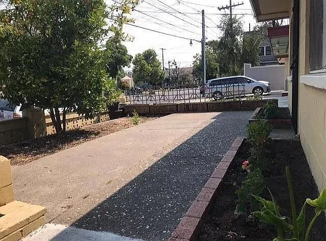 1110 Buena Vista Ave — Photo 2