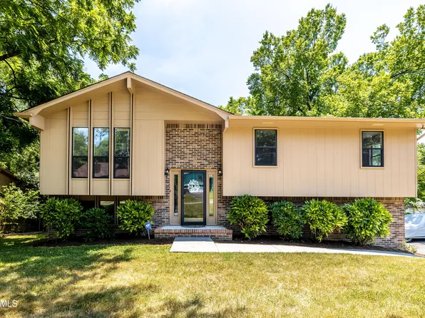 300 NW Kennon Rd, Knoxville, TN 37909