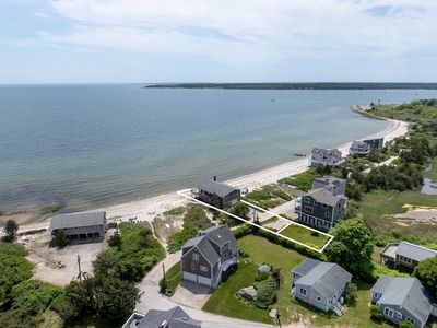 42 Pico Beach Rd, Mattapoisett, MA, 02739