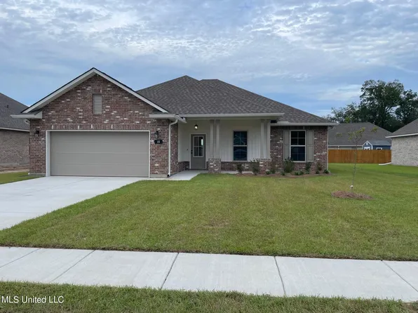 15 Alexandria Grace Dr, Long Beach, MS 39560