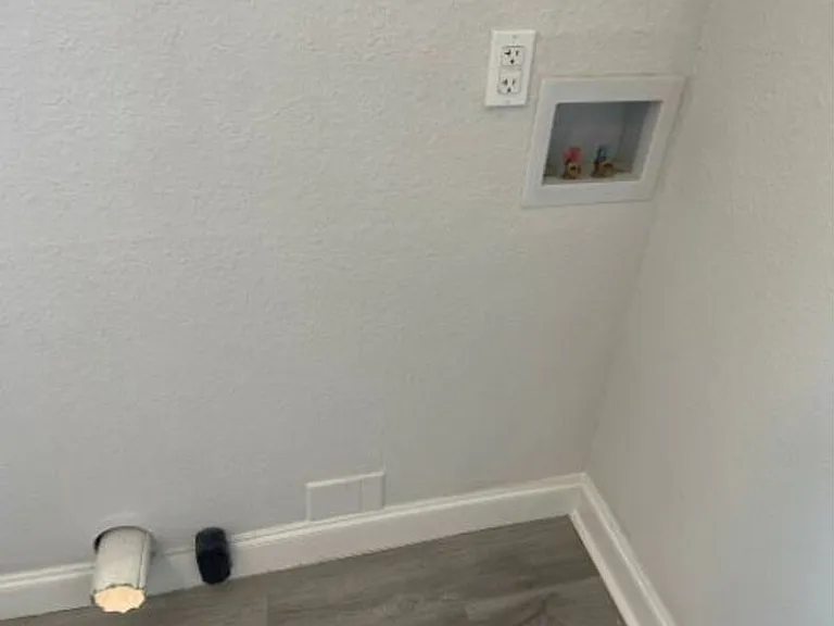 1609 Virginia Ave — Photo 5