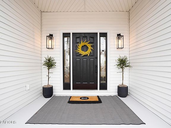 3rd image of 125 Chanusi Way
