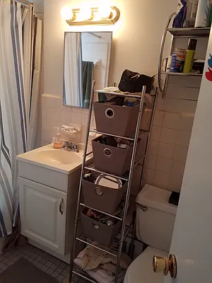 Rented by Allen Harris, LREB | media 19