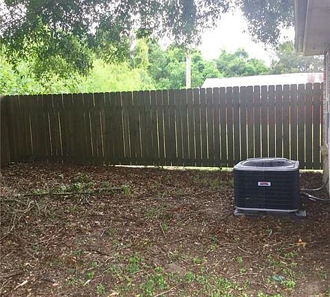 4th image of 3212 Bradbury St
