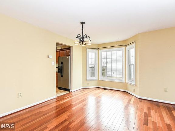 5th image of 21047 Thoreau Ct