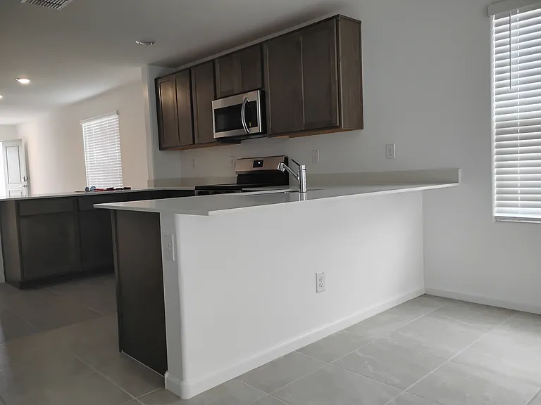 9675 W Piccadilly Rd — Photo 15