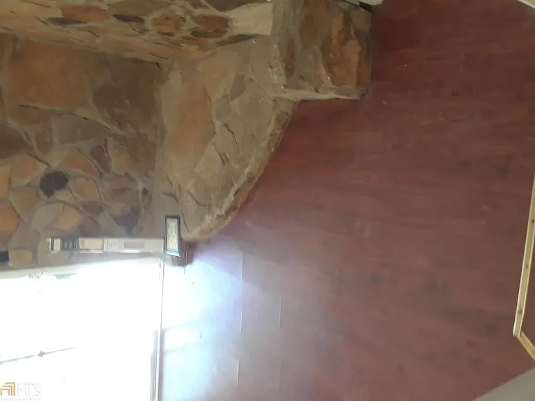 10527 Thrasher Rd — Photo 21