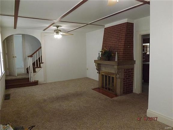 3rd image of 5328 Vine Ave