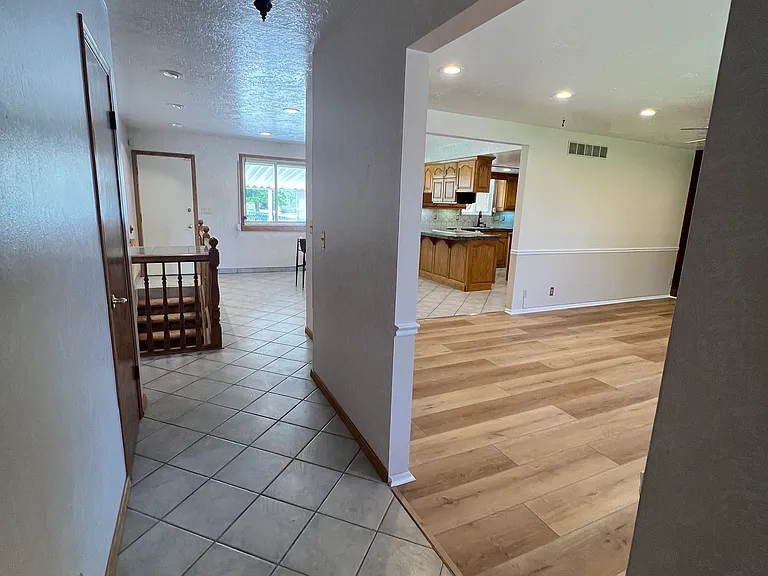 421 W 100 N — Photo 13