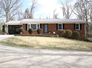487 Garland Dr, Lexington, NC 27295