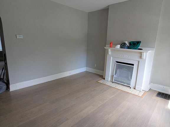 5th image of 2393 Findley Ave #2393