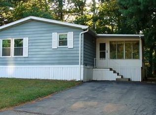 3-1 S Meadow Vlg, Carver, MA 02330