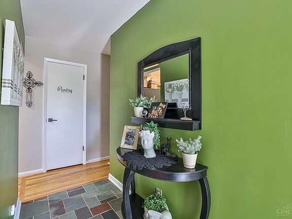 4th image of 5589 Mayberry Ln