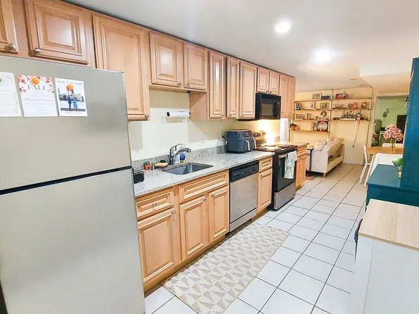 2719 Ontario Rd NW, Washington, DC 20009
