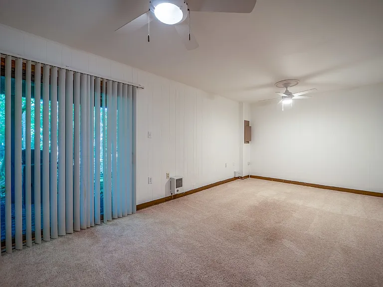 2455 Pyrenees Ct — Photo 28