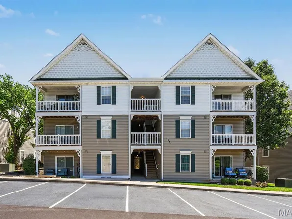 1141 Arbor Creek Dr APT 3B, Saint Louis, MO 63122