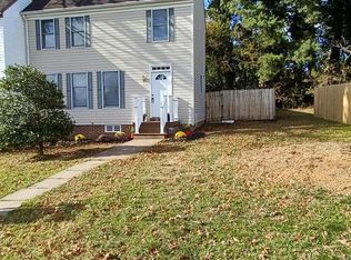 8324 Mauzy Sq, Marshall, VA 20115