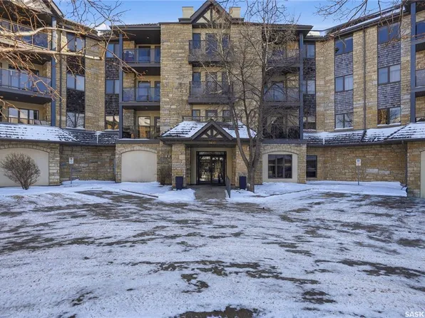 UNIT 244-3631 Albert STREET, Regina, SK S4S 3P4