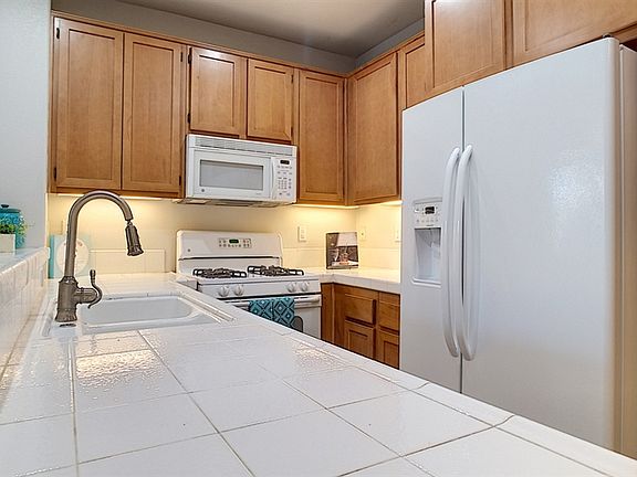 5th image of 2709 Box Elder Ct