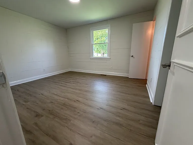 6815 Cooks Ave — Photo 13