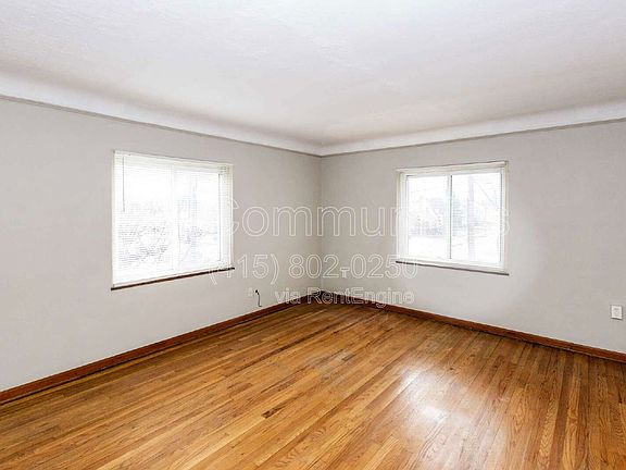 4th image of 4186 Ridge Rd APT 6