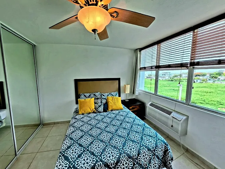 Building B Condominio Vistas De La Bahia #Apt. B-401 — Photo 17