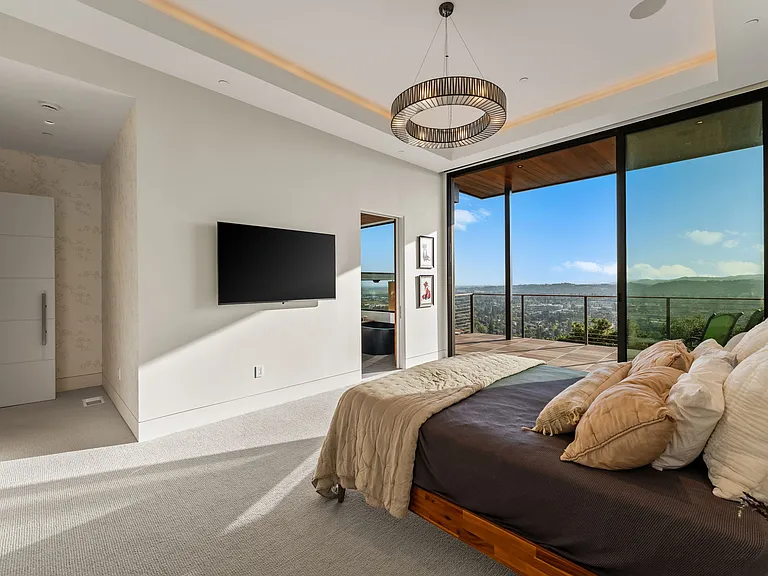 663 Montecito Blvd — Photo 27