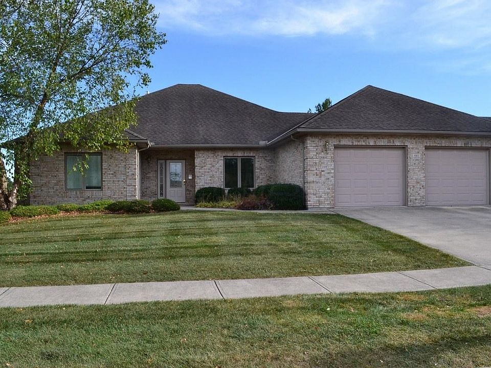 1st image of 441 Timberview Dr