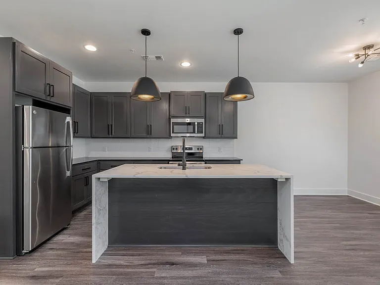 1533 Pine Ridge Dr #107 — Photo 9