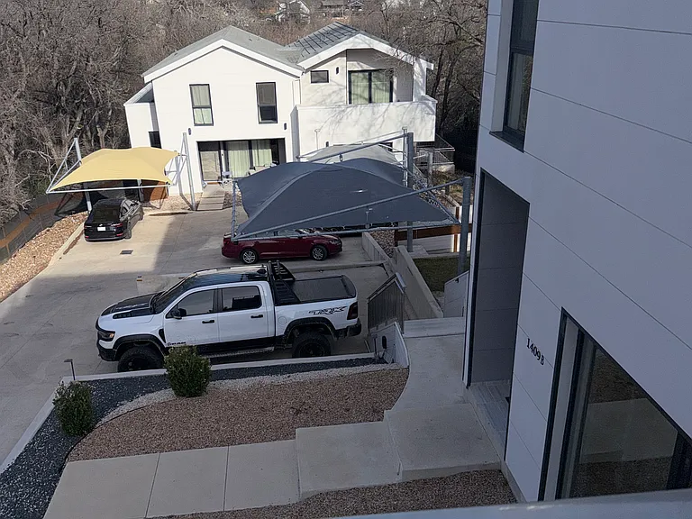 1409 E M Franklin Ave #B — Photo 19