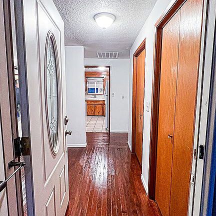 entry house view