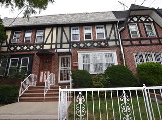 891 E 40th St, Brooklyn, NY 11210