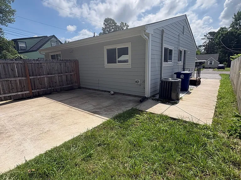 123 Sequoia Dr — Photo 30