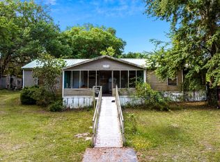 1216 SE Myrtis Rd, Lake City, FL 32025