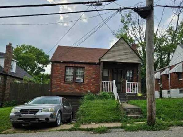 8317 McLaran Ave, Saint Louis, MO 63136