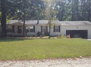 90 Cave Dr, Eldon, MO 65026